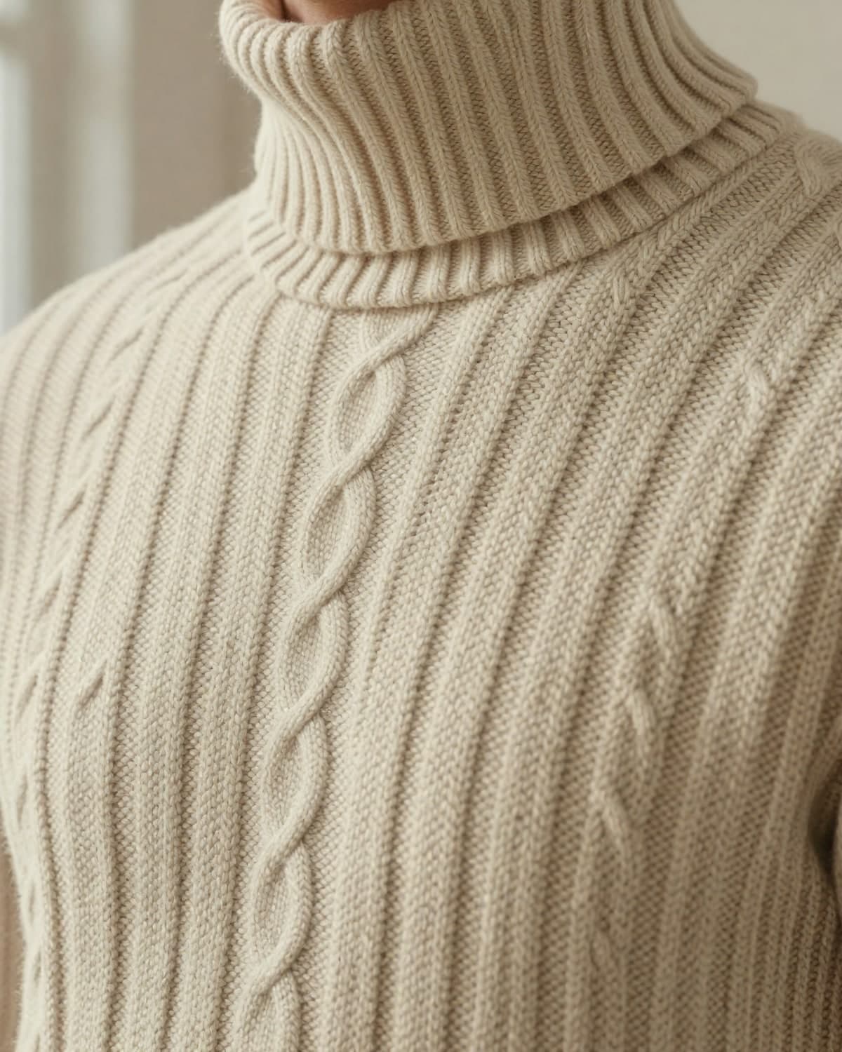 Roll-neck